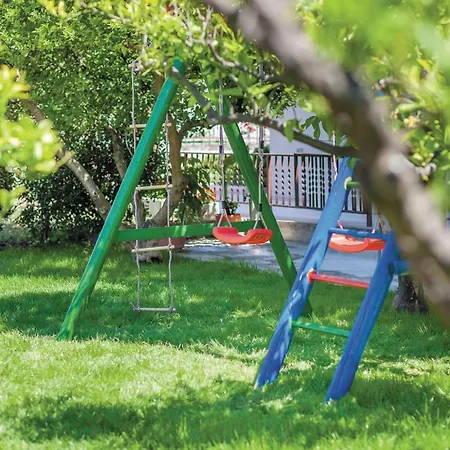 Apartamento Beautiful In Kastel Stafilic *